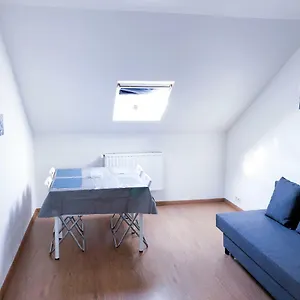 https://beautiful-modern-apartment.hotelsantwerp.net